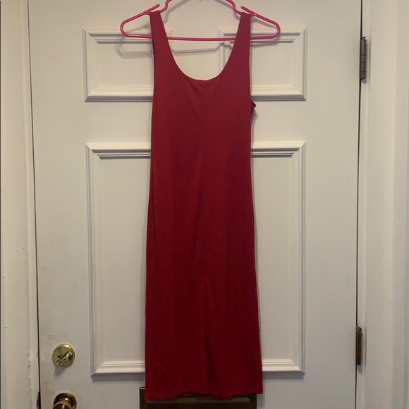 Red tight mid length dress - Picture 2 of 2